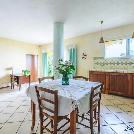 Agriturismo Creuza De Ma בית חווה